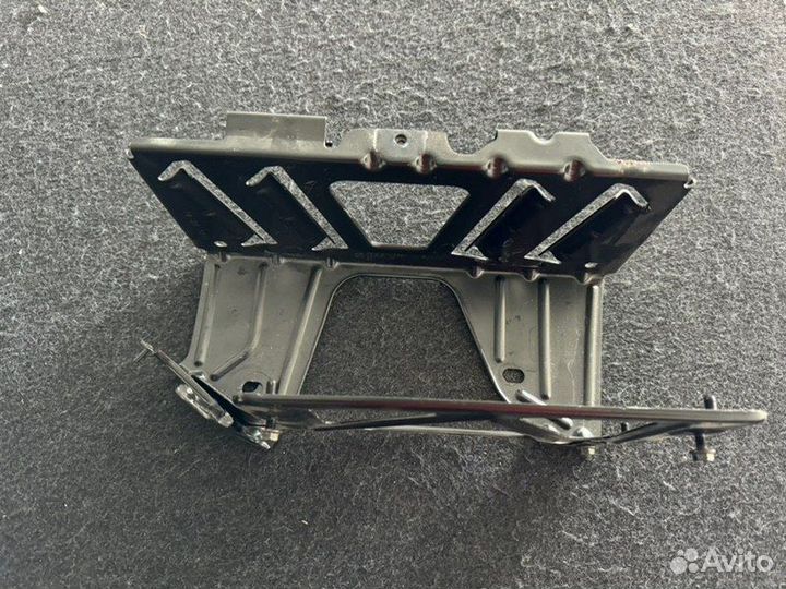 Кронштейн Bmw 535I F10 N55 3.5I 2012