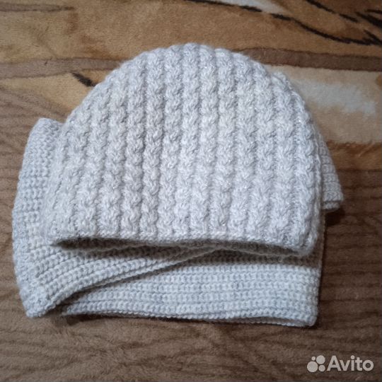 Комплект шапка и снуд женский