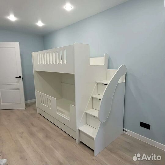 Детская кровать двухъярусная новая