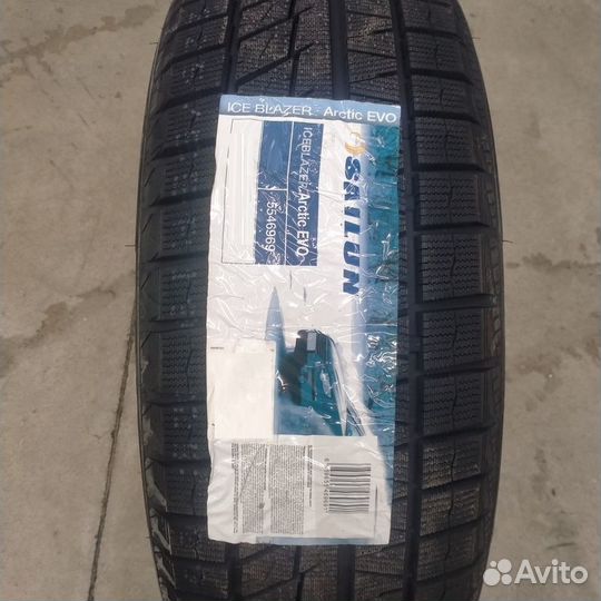 Sailun Ice Blazer Arctic EVO 245/50 R18 100V