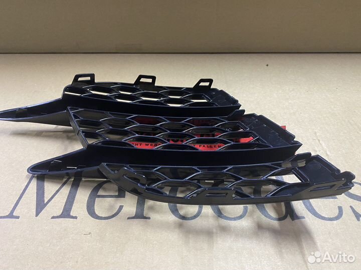 Решетка в бампер Mercedes W223