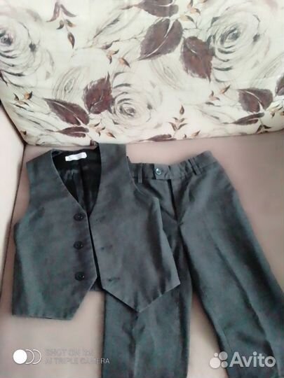 Школьный костюм