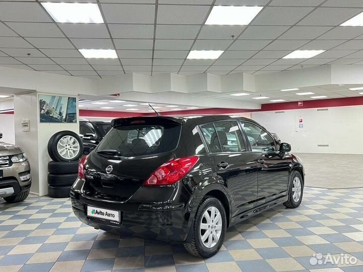 Nissan Tiida 1.6 AT, 2013, 137 323 км