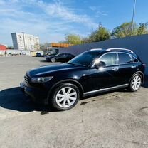 Infiniti FX45 4.5 AT, 2007, 260 000 км, с пробегом, цена 930 000 руб.