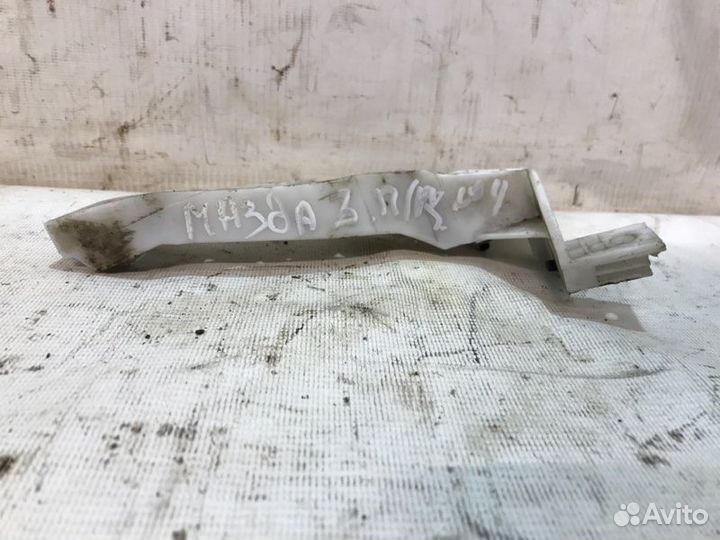 Кронштейн бампера задний правый Mazda 3 седан BK