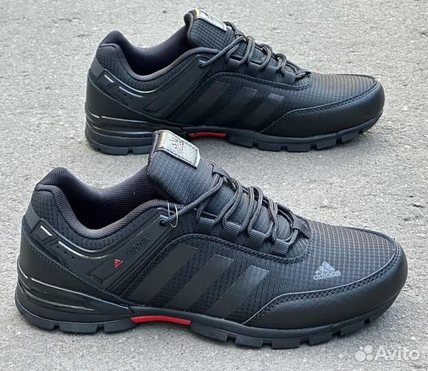 Кроссовки adidas terrex