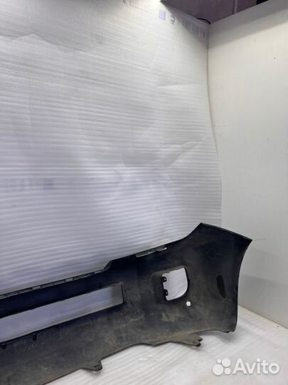 Бампер передний Тoyota Land Cruiser 200 2015-2021