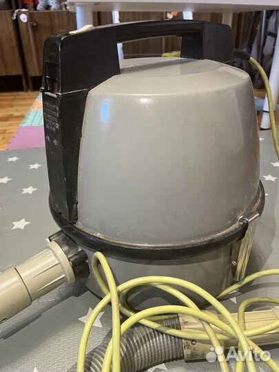 Пылесос Вихрь СССР