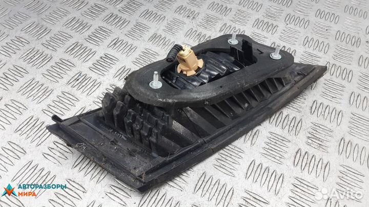 Фонарь крышки багажника правый Honda Civic 8 2008