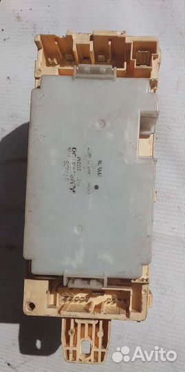 Блок предохранителей Галант 8