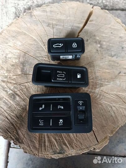 Блок кнопок Kia Quoris