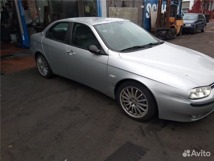 Разбор на запчасти Alfa Romeo 156