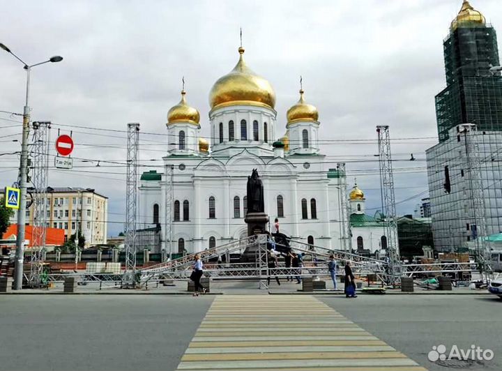 Прокат сцена 13х11х8 м с крышей, подиум аренда