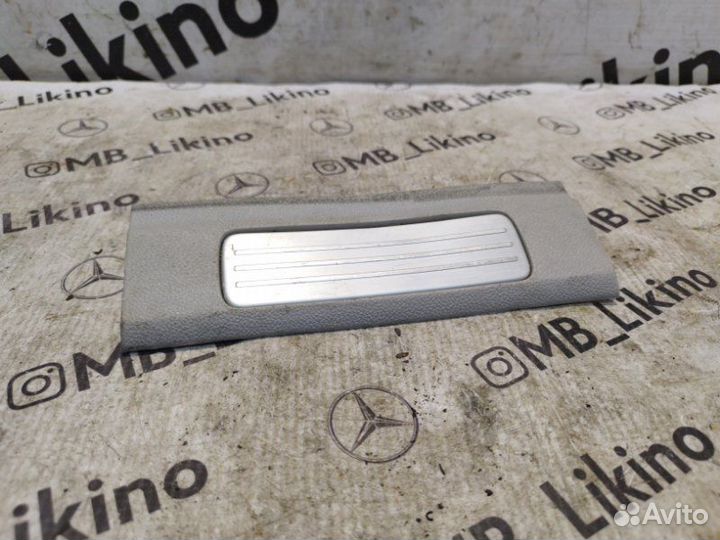 Накладка порога задняя Chevrolet Tahoe GMT900