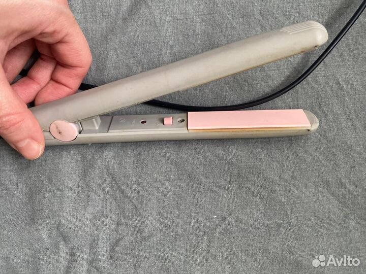 Щипцы - выпрямитель для волос