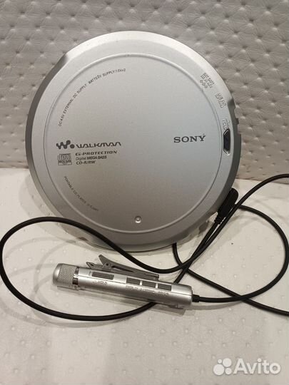 Sony CD Walkman D-EJ985