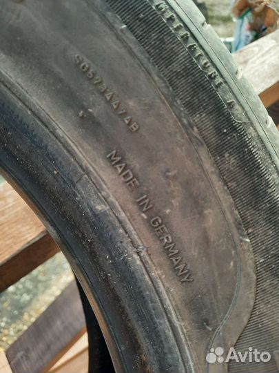 Sava Intensa UHP 2 235/55 R17