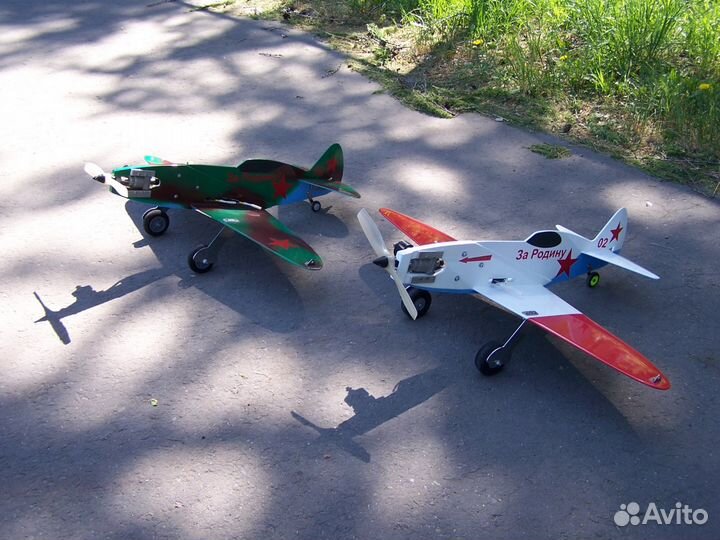 Кордовая модель самолёта 