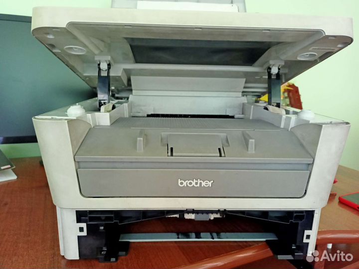 Лазерное мфу brother dcp-7057r