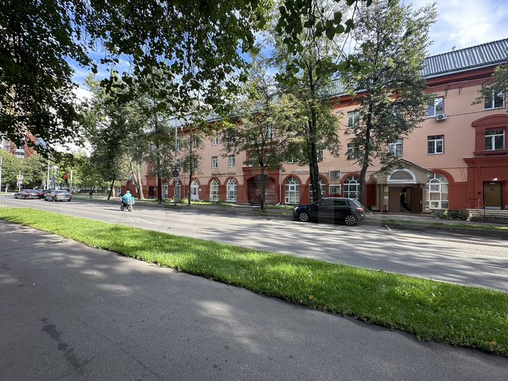 Помещение свободного назначения, 146.8 м²