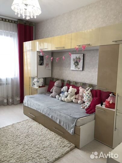 Детская стенка со спальным местом