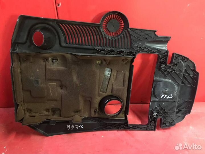 Накладка двигателя Mercedes-Benz W212 271.860 1.8