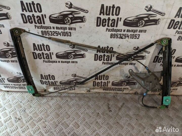 Стеклоподъемник передний правый Audi A3 8L хэтчбек