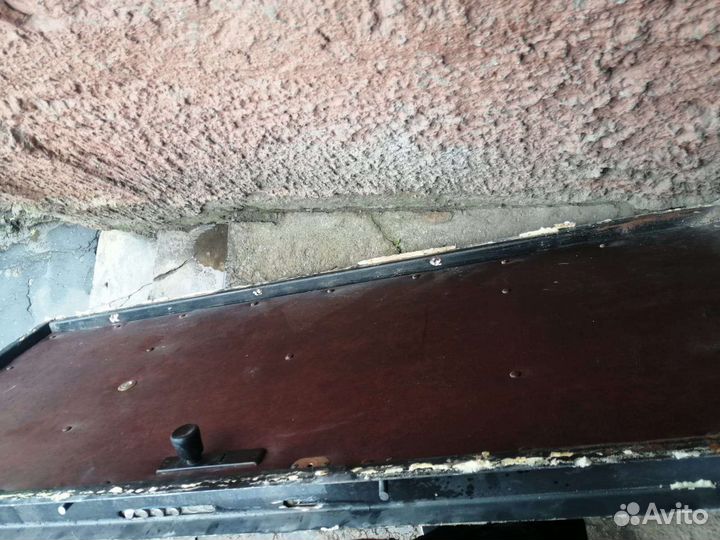 Дверь входная металлическая