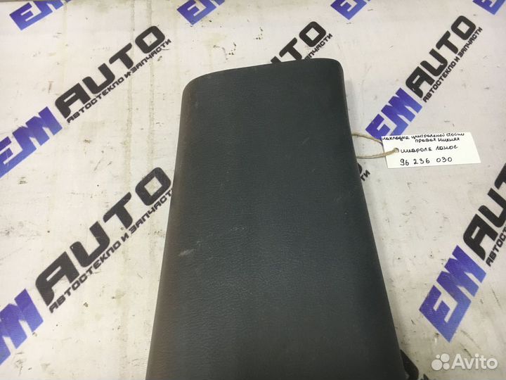 Накладка центральной стойки правая Шевроле Ланос