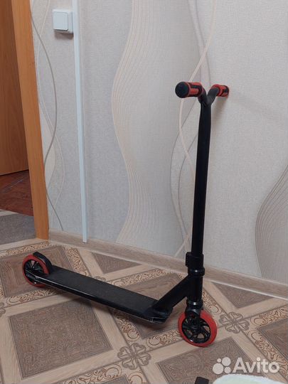 Трюковой самокат