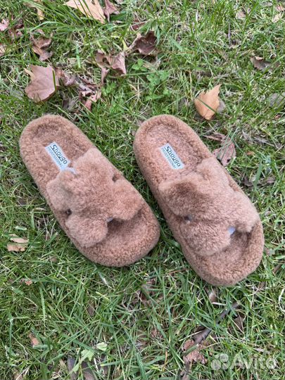 Женские домашние тапочки
