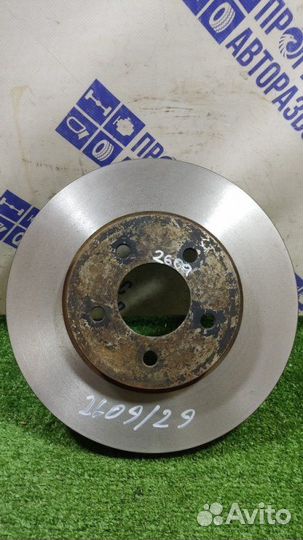 Тормозной диск передний правый Ford Escape