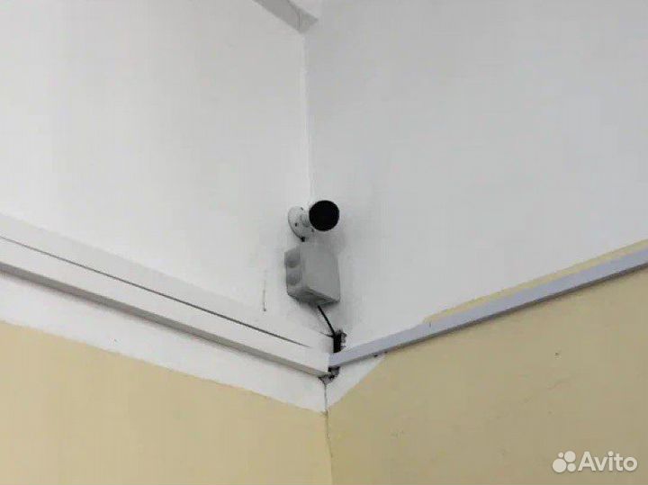 Камера видеонаблюдения в подъезд