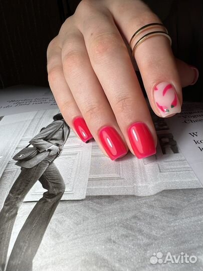 Маникюр гель лак Ладожская