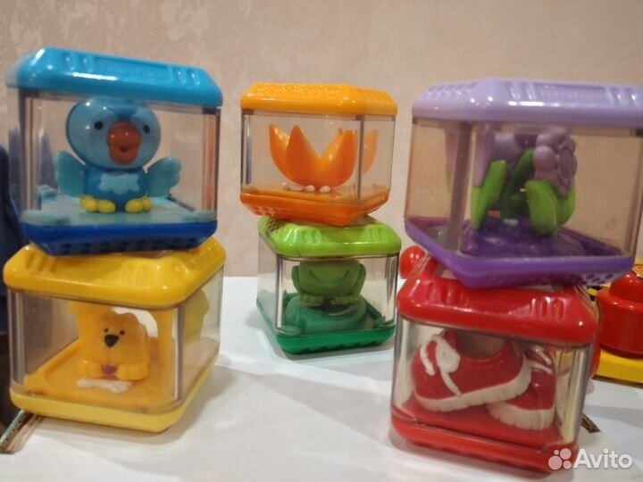 Детские развивающие игрушки для малышей