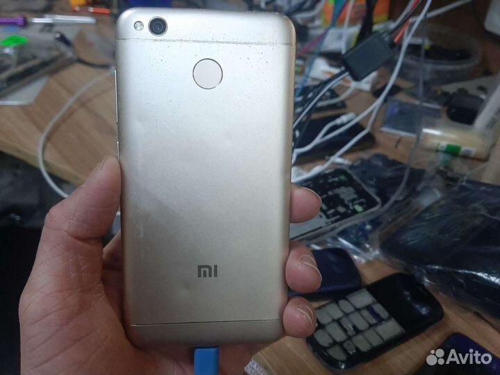 Xiaomi Redmi 4X, 3/32 ГБ