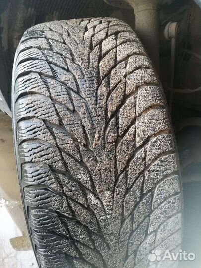 Nokian Tyres Hakkapeliitta R2 235/55 R17