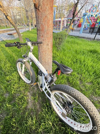 Элeктpовeлocипед фетбайк