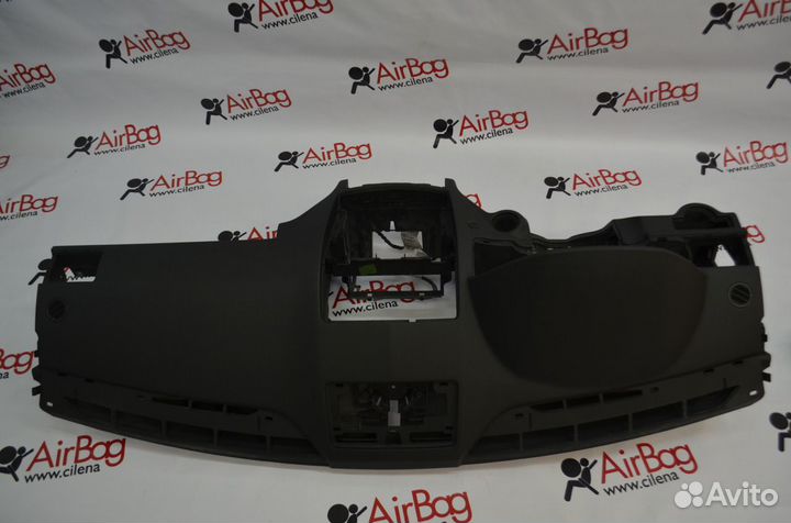 Торпедо панель приборов Mercedes E 2009