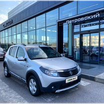 Renault Sandero Stepway 1.6 AT, 2014, 158 800 км, с пробегом, цена 734 000 руб.