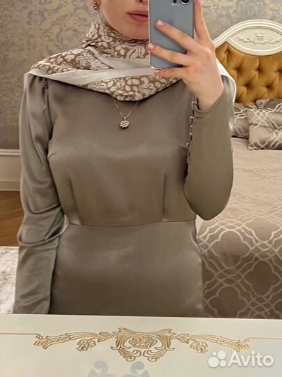 Платье женское