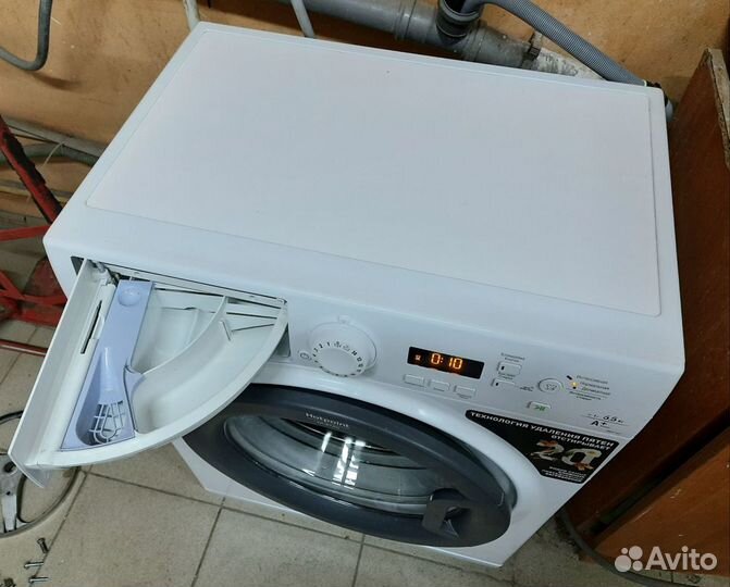 Стиральная машина Hotpoint-Ariston 5,5кг б/у отл с