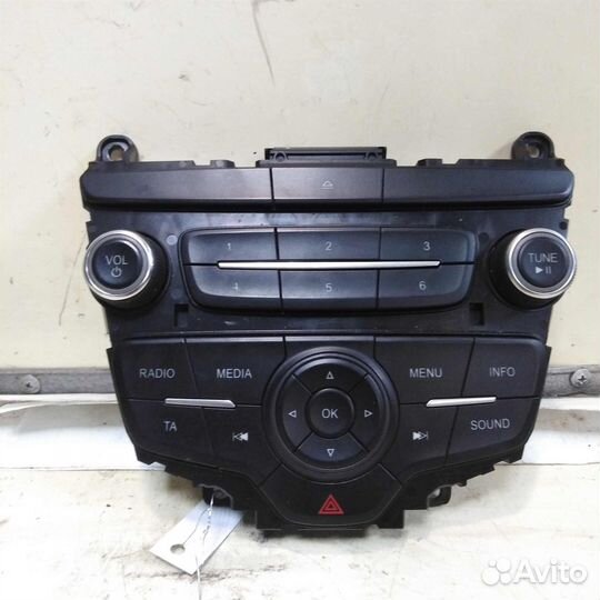 Магнитола панель управления штатная Ford Focus 3 р