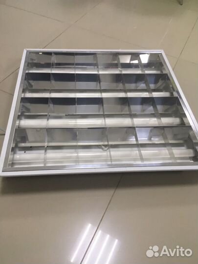 Светильники потолочные