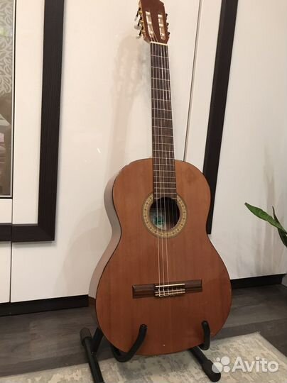 Настоящая испанская гитара (Испания)
