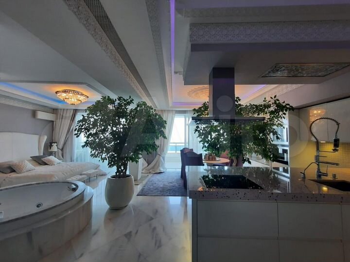 Квартира-студия, 85,5 м², 2/19 эт.