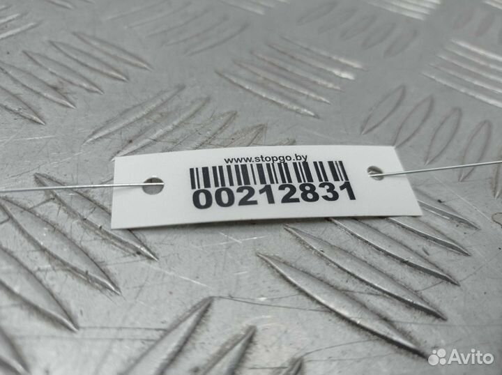 Антенна Hummer H3 H3 2005 - 2010 25775190