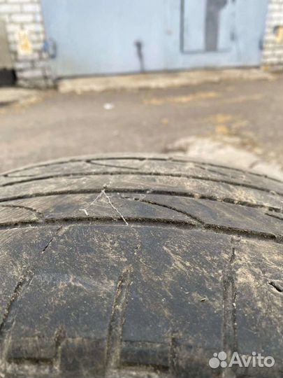 Bridgestone Dueler H/P Sport AS 225/65 R17