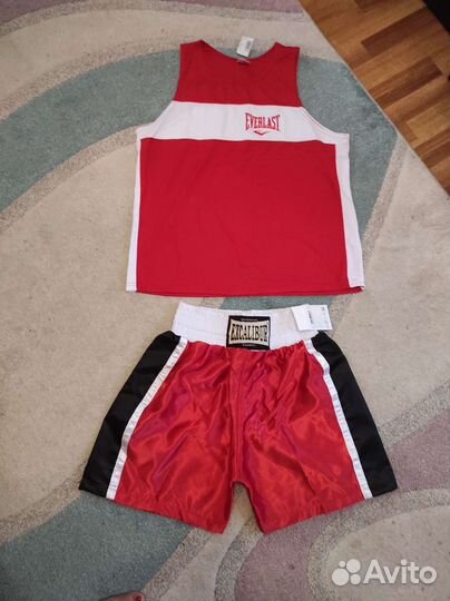 Боксерские шорты и майка