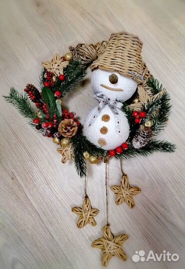 Новогодние игрушки. Подарки Плетёный венок